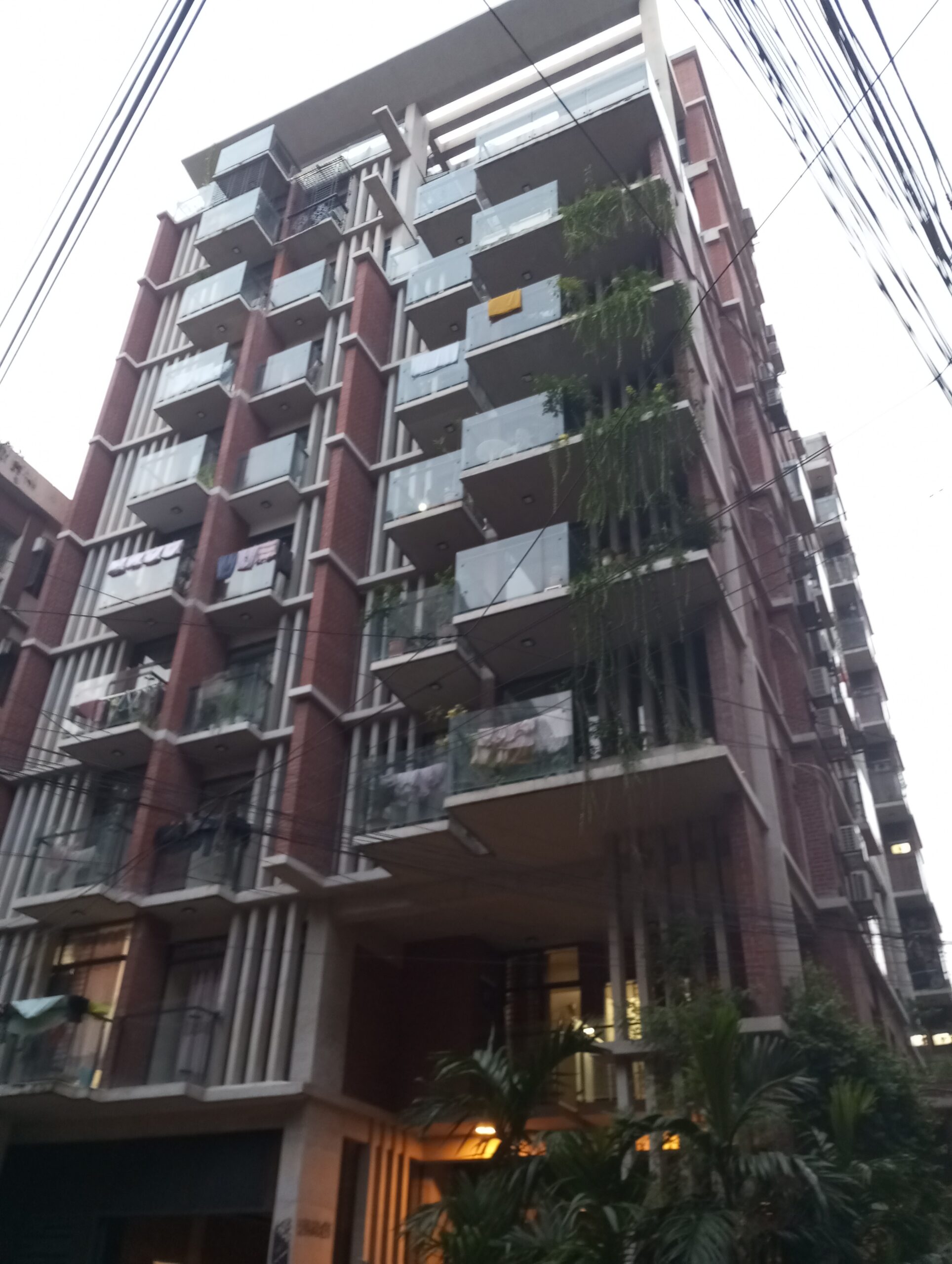 buy flat on central road dhanmondi1550sqft