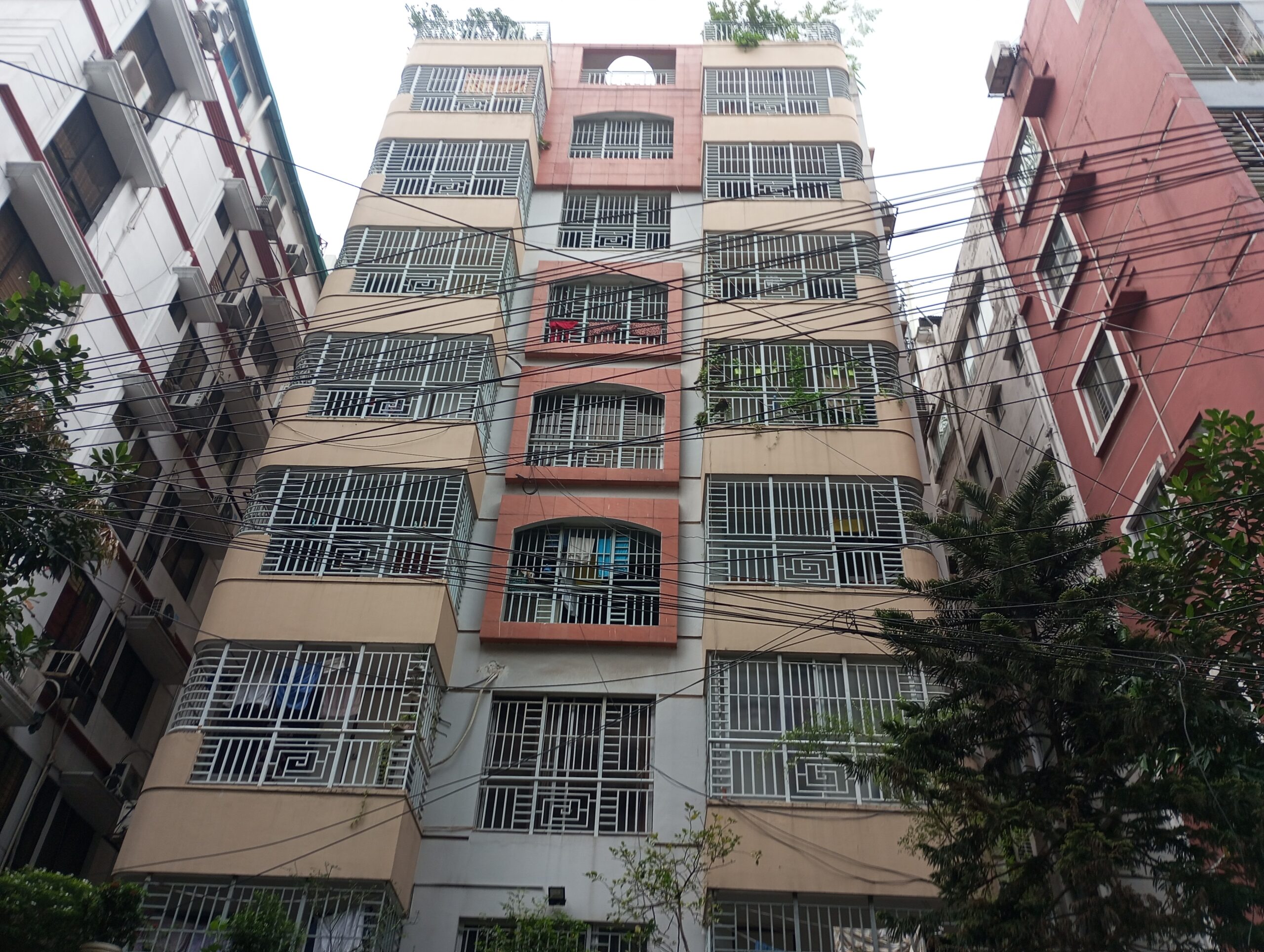 Luxury 4-Bedroom Apartments for Sale in Baridhara, Dhaka