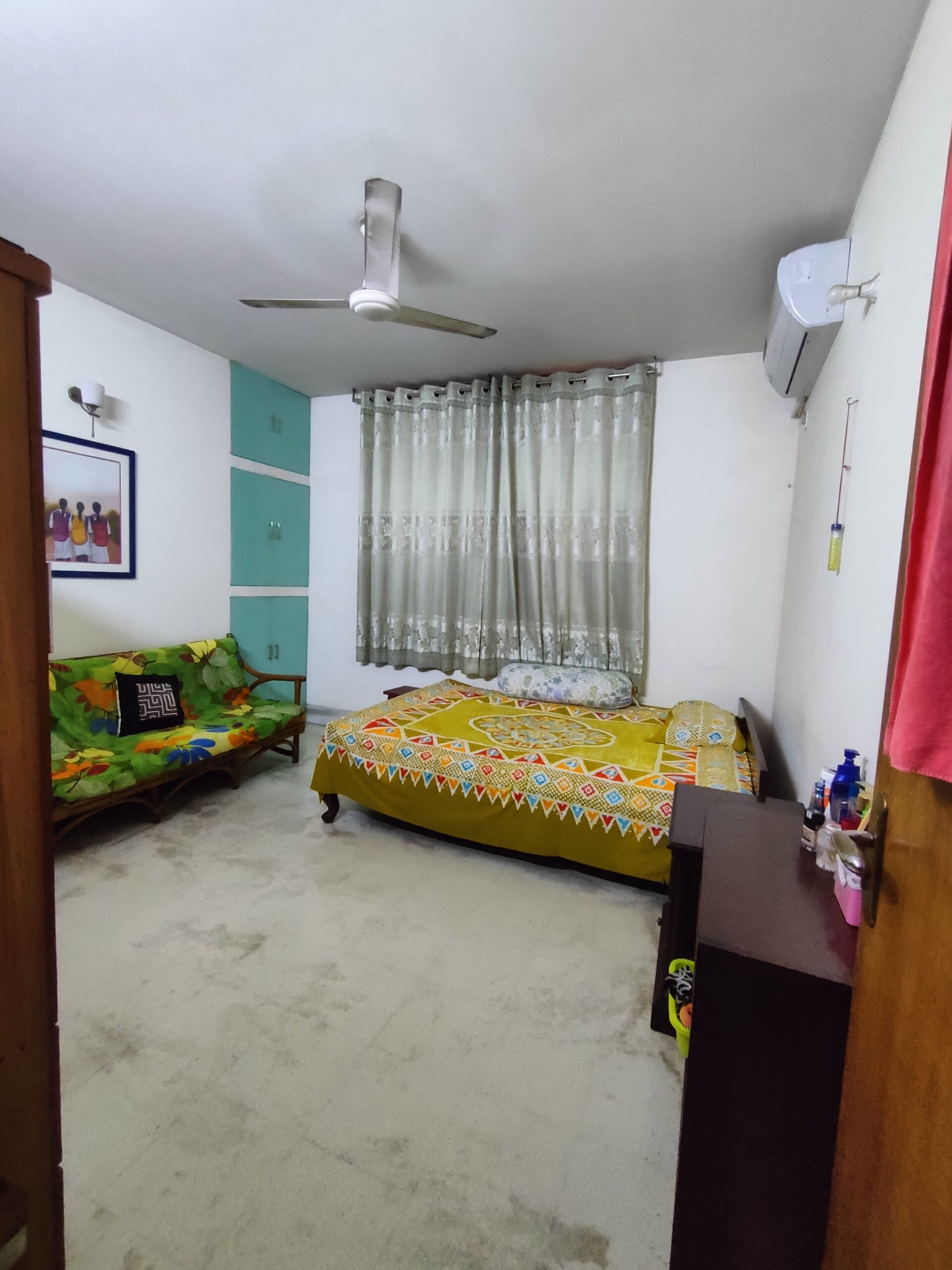 Flats for Sale in Uttara, Sector 12 – Spacious 4 Bedroom Apartment in Dhaka