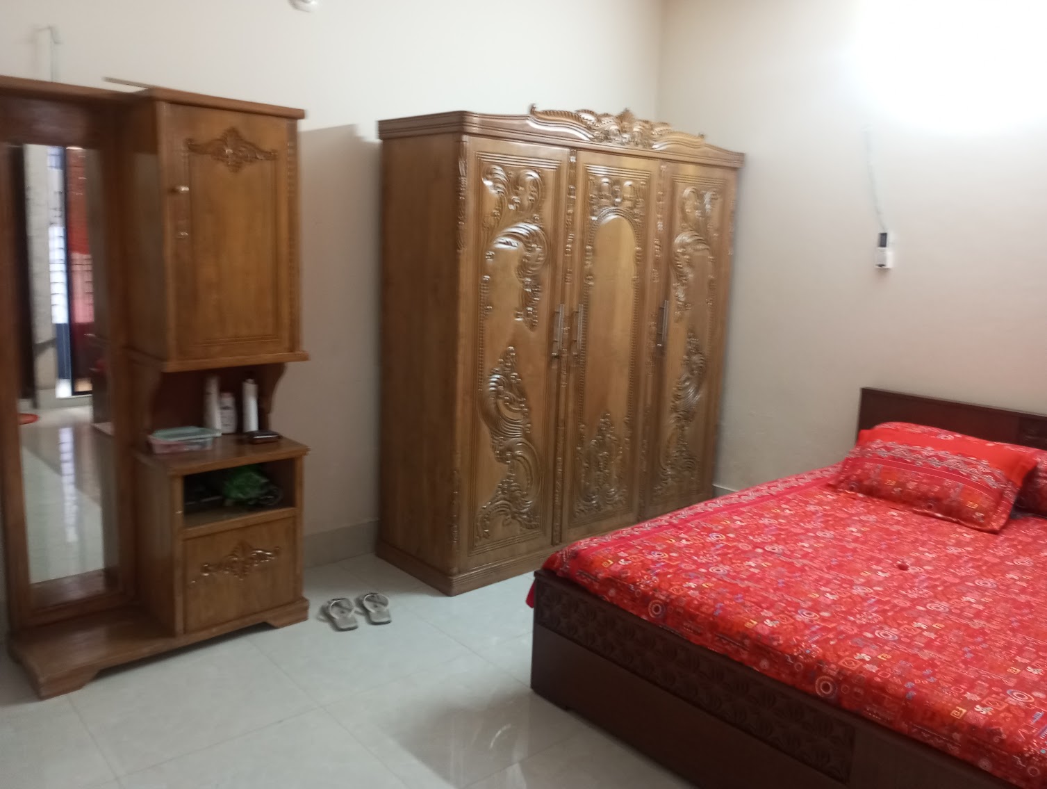 Apartment for Sale in Benaroshi Polli, Mirpur – Comfortable 3-Bedroom Living