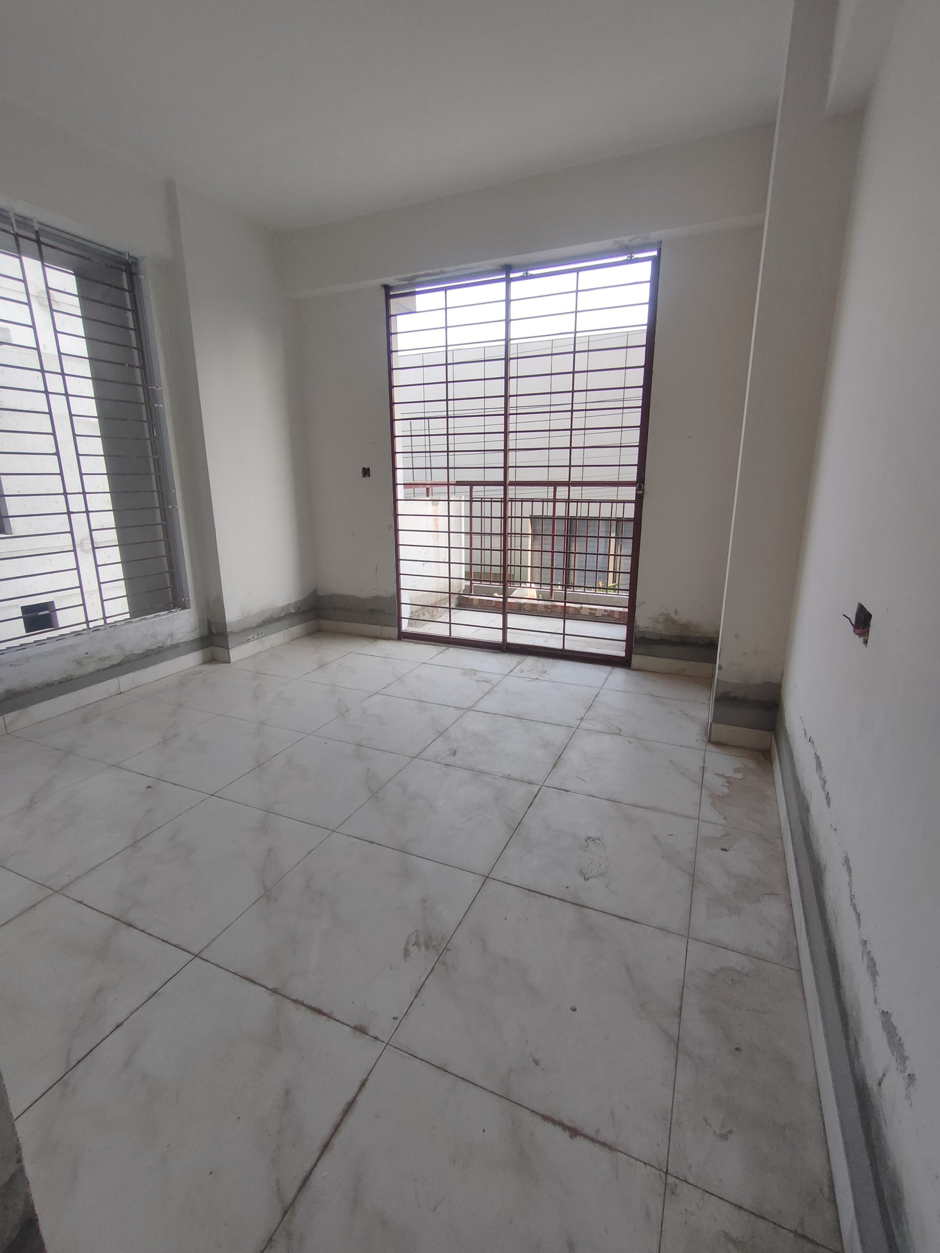 Flat in Bashundhara for Sale – Spacious 3 Bedroom Apartment in Block-E