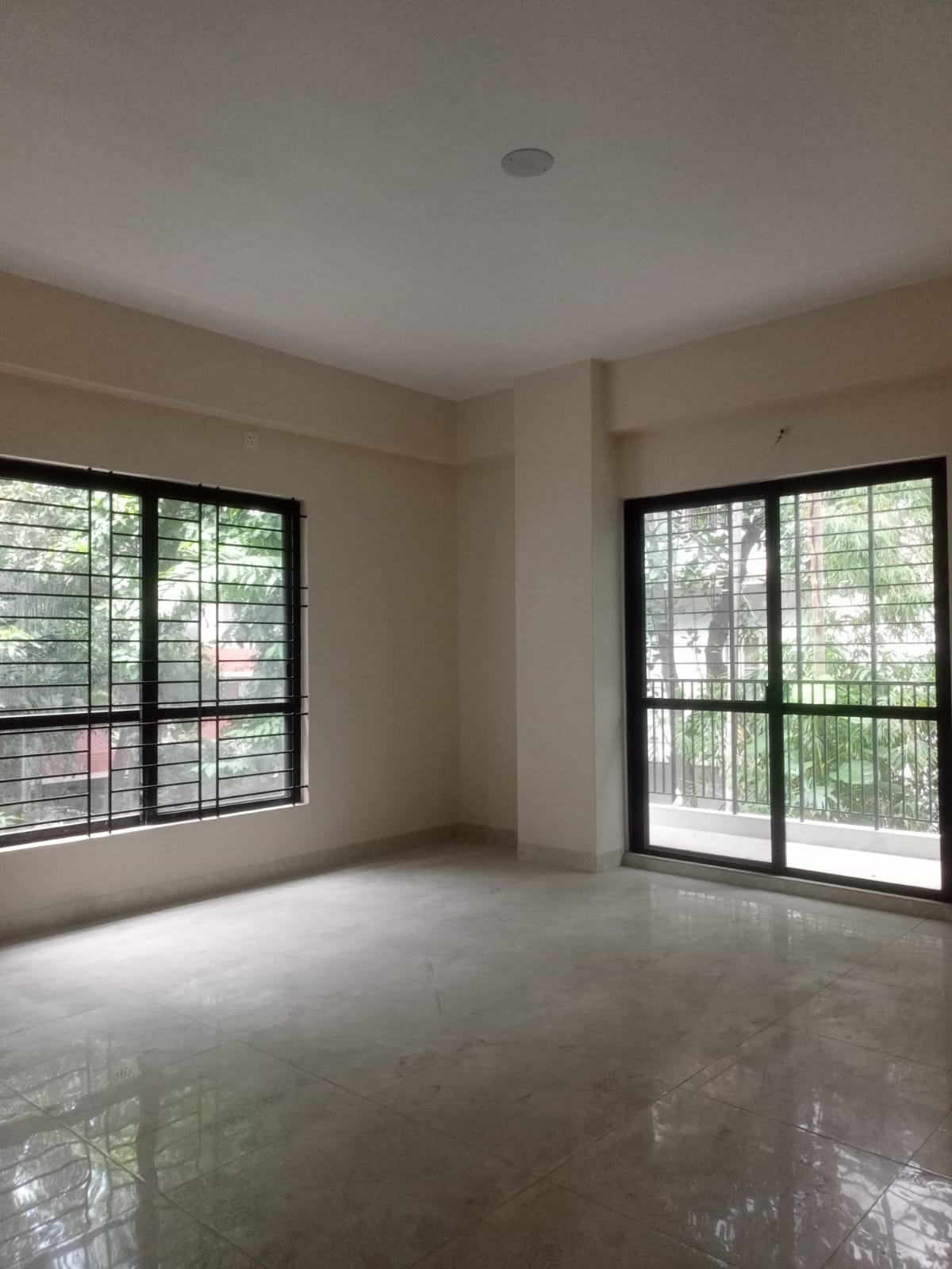 Apartment for Sale in Farmgate – 1,612 Sqft 3-Bedroom Apartment in West Razabazar